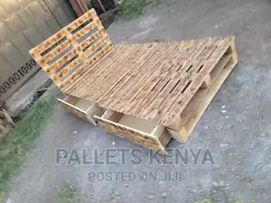 4*6 Pallet Bed- Detachable and With Drawers .(#SG03)