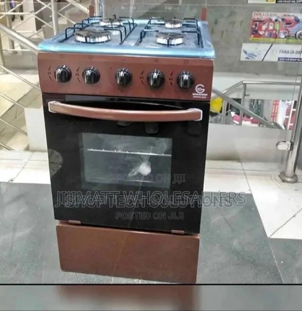 Eurochef 4 Gas Standing Cooker With Oven