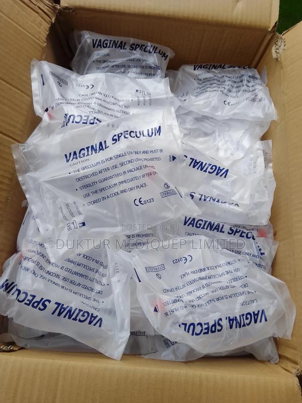 Disposable Vaginal Speculum (100pcs and Above) - main view