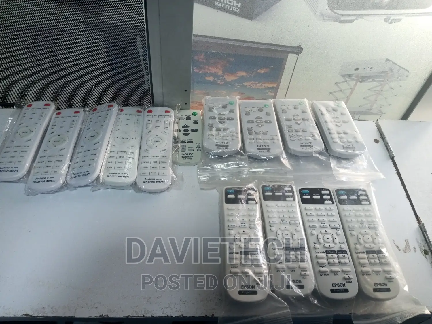 Remote Controls All Projectors