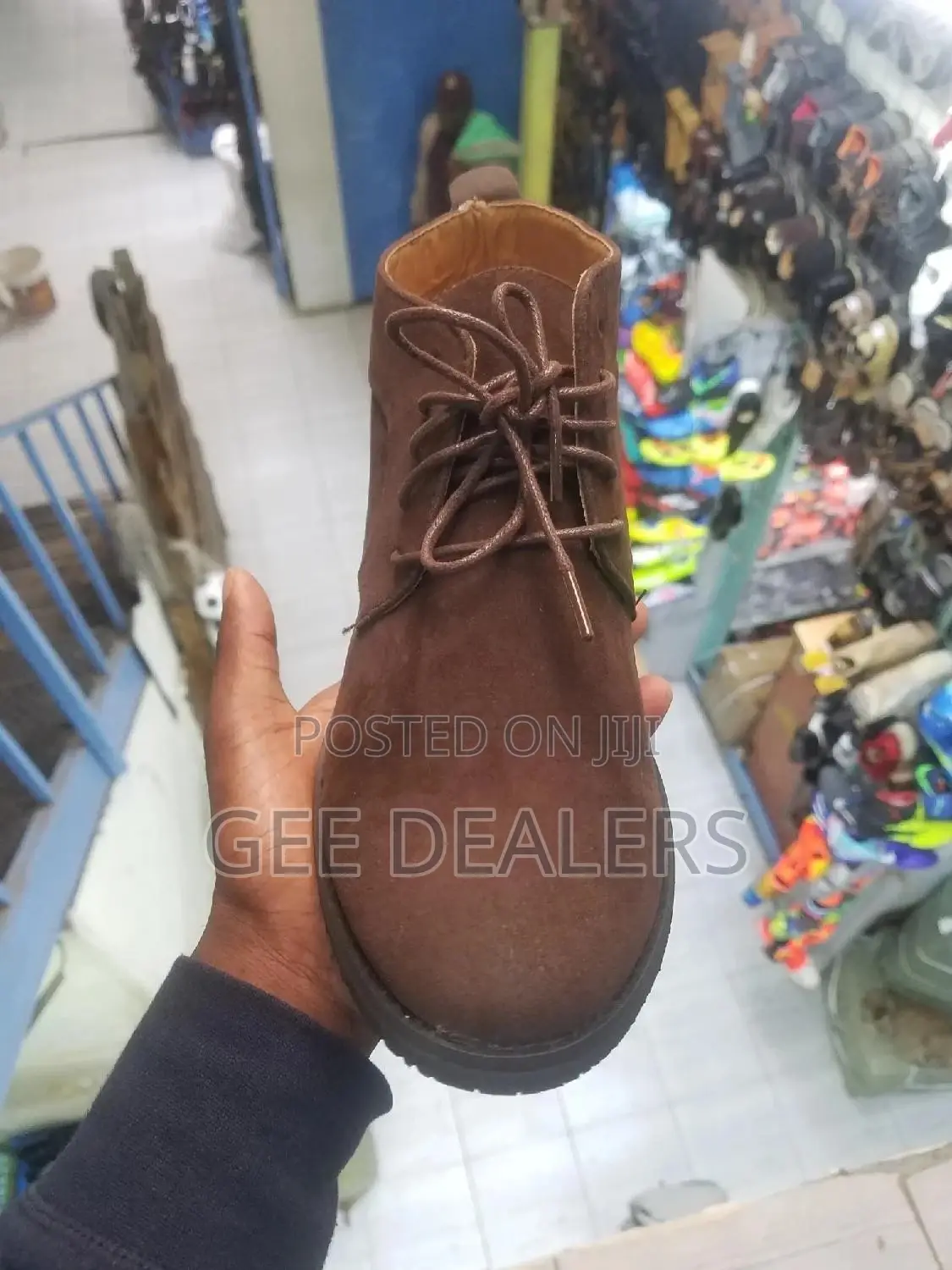 Cacatua Official Boots
