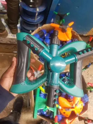 360 Rotating Garden Sprinkler