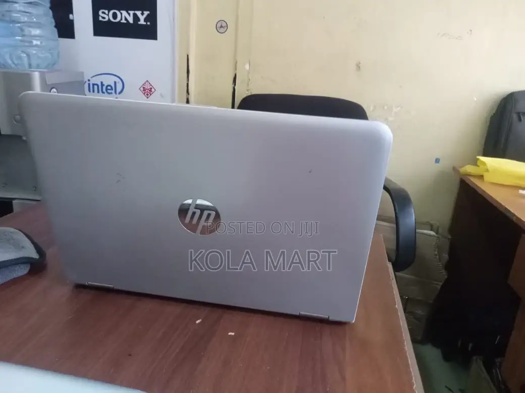 Laptop HP Pavilion X360 11 8GB Intel Core I5 SSD 256GB