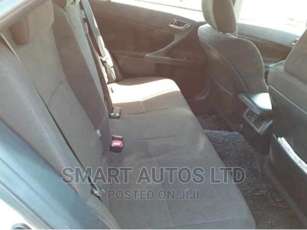 Toyota Mark X 2016 Silver - thumbnail 3