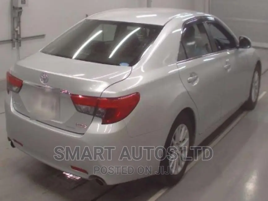 Toyota Mark X 2016 Silver