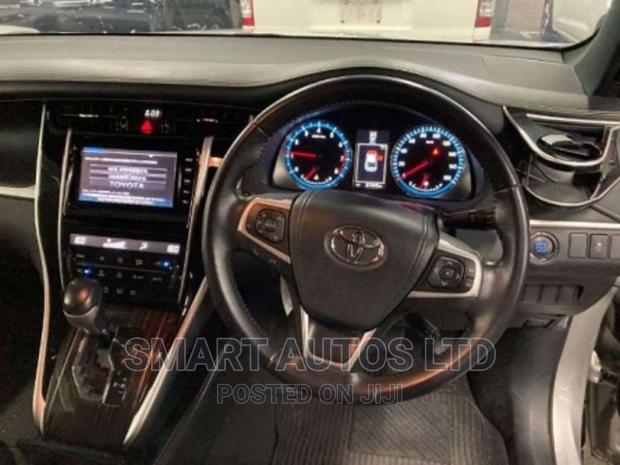 Toyota Harrier 2016 Silver - thumbnail 3