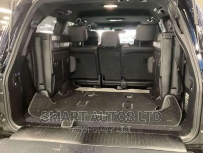 Toyota Land Cruiser 2017 Blue