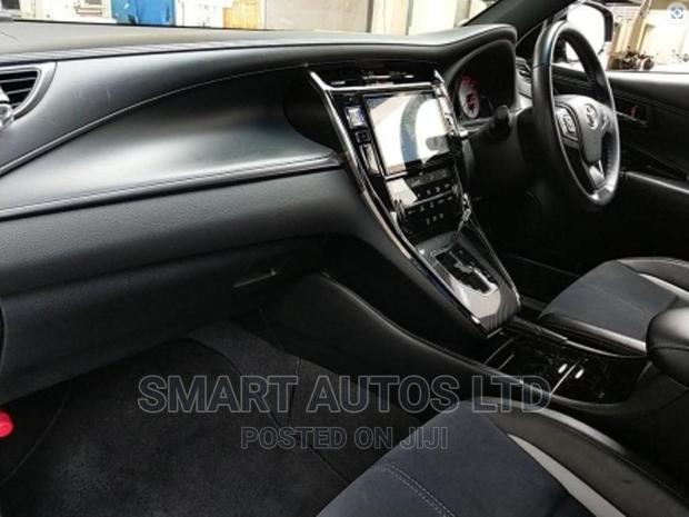 Toyota Harrier 2017 Black - thumbnail 3