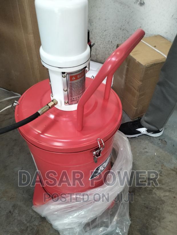 50litres Heavy Duty Greasing Bucket. - thumbnail 3