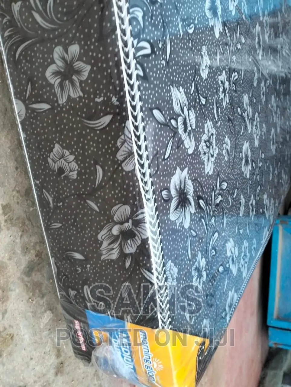 Wrap Yourself! 6inch,5 by 6.Medium Duty Mattresses.Tukuletee