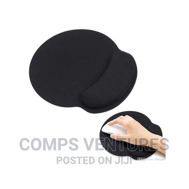 Ergonomic Mouse Pad With Wrist Support - thumbnail 2