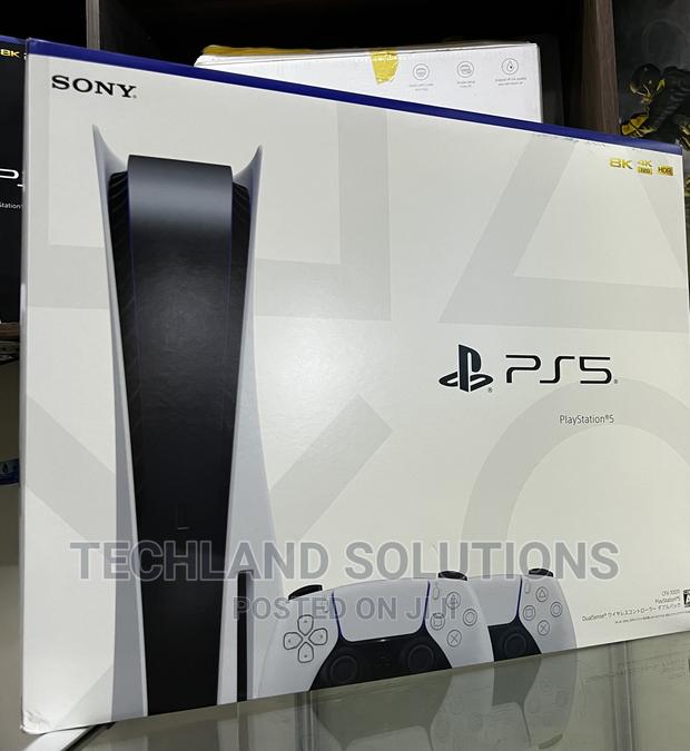New Playstation5 +2 Controllers - thumbnail 2