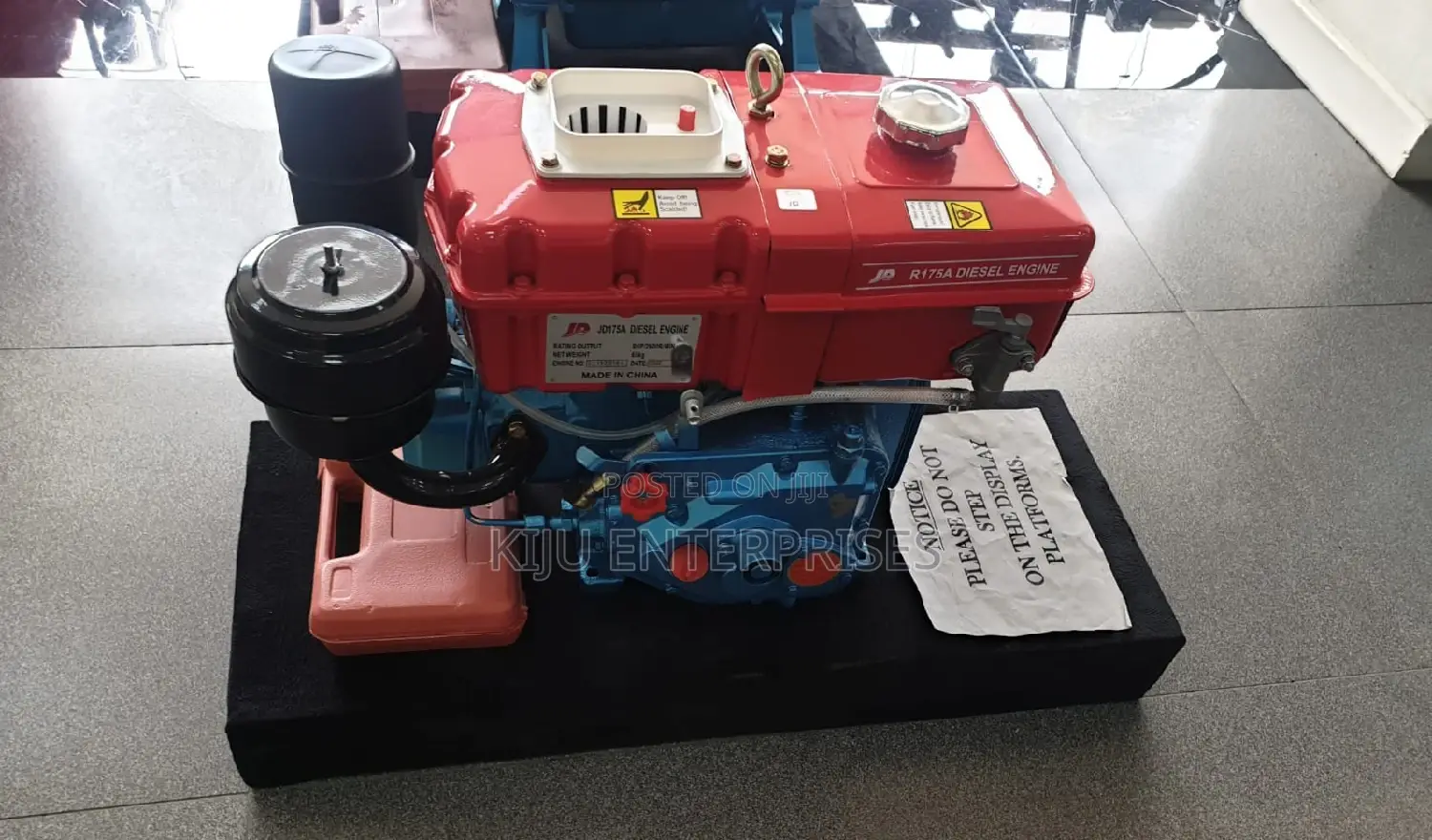 Jd Diesel Engine Machine Available Offer