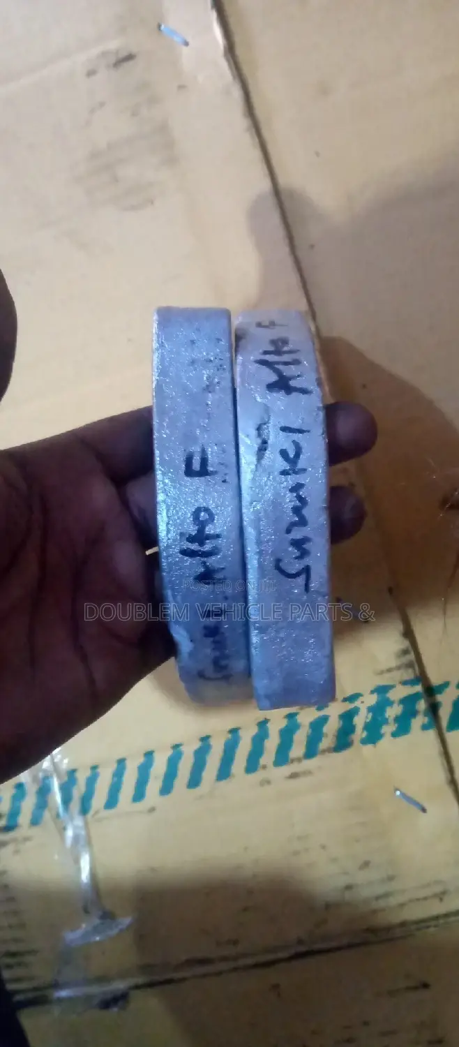 Spacers Suzuki Alto Front