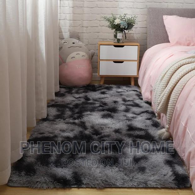 Fluffy Bedside Carpets - thumbnail 3