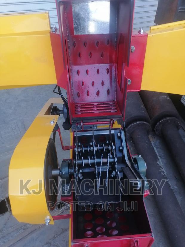 Animal Feed Chopping Machine -Electric/Gasoline Powered - thumbnail 5