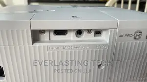 Epson Eh-Tw6250 Pro-Uhd Projector
