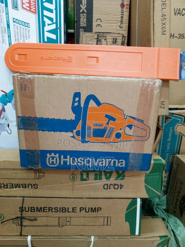 Husqvarna 272xp - main view