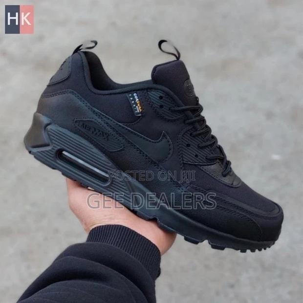 Airmax 90 Sneakers, Black