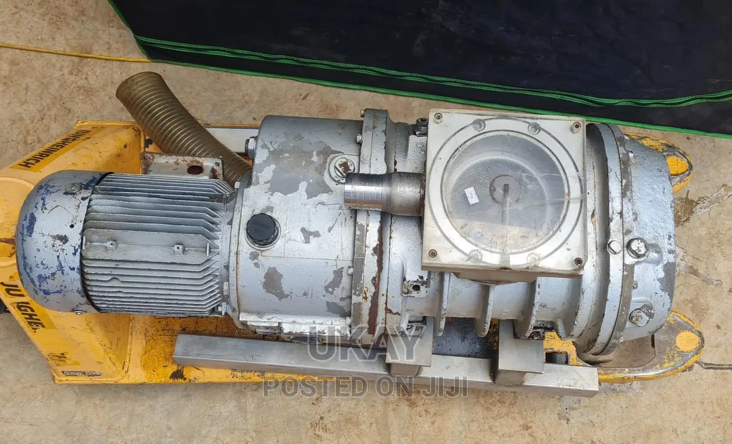 Edwards EH-1200 Blower Vacuum Booster Pump