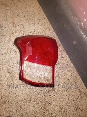 Taillight Lens Fielder 2014 (Surambaya)