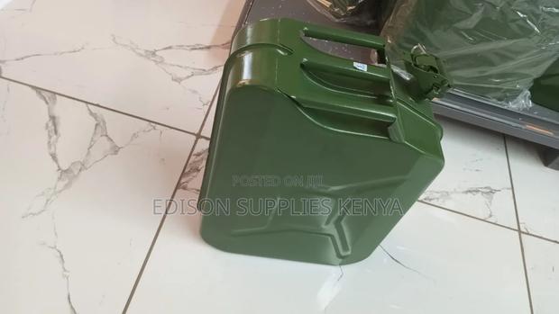 Fuel Tank Fuels Jerry Can 20 Litres Metallic Storage Tin Heavy Duty