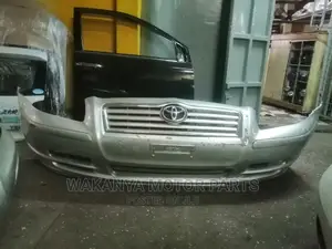 Toyota Avensis 2003/2005 Front Bumper Complete With Grille