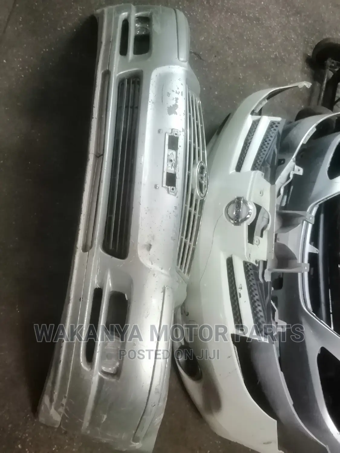 Toyota Avensis 2003/2005 Front Bumper Complete With Grille