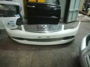 Nissan Bluebird Sylphy N17/G11 Bumper + Grille, 2006/2012