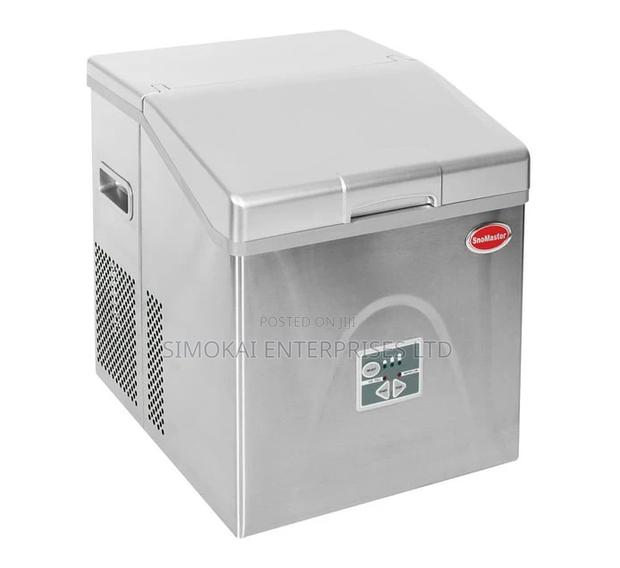 Snomaster 20kg Table Top Ice Maker - main view
