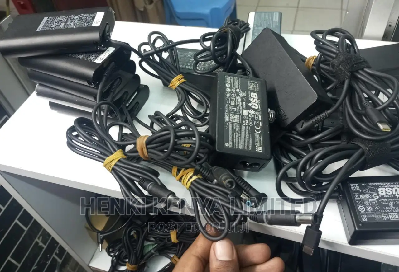 Laptop Complete Chargers at Affordable Pricing