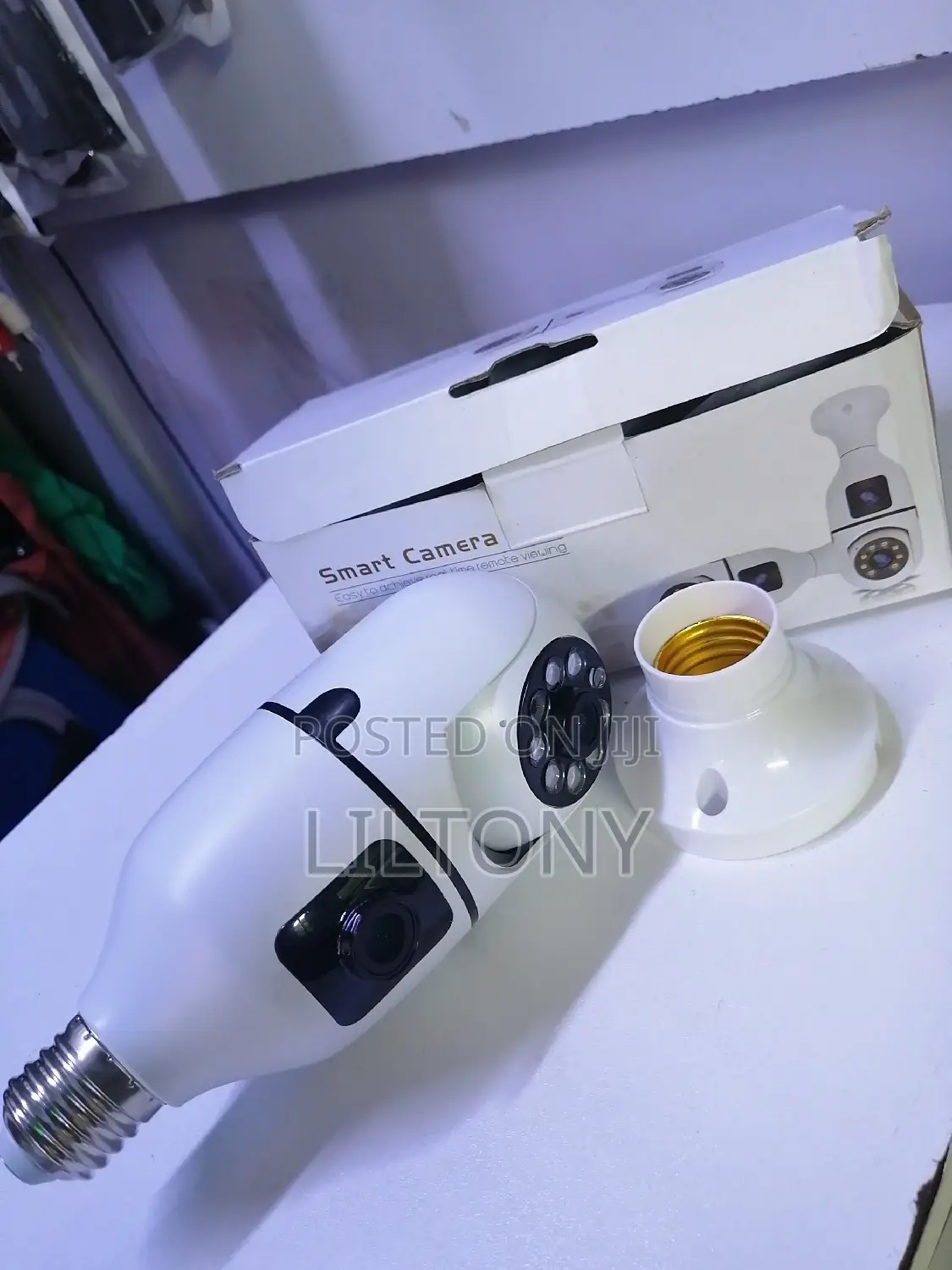 Smart Camera With Rotational and Stationery Bulb