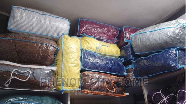 4pc Velvet Duvet Set - thumbnail 2