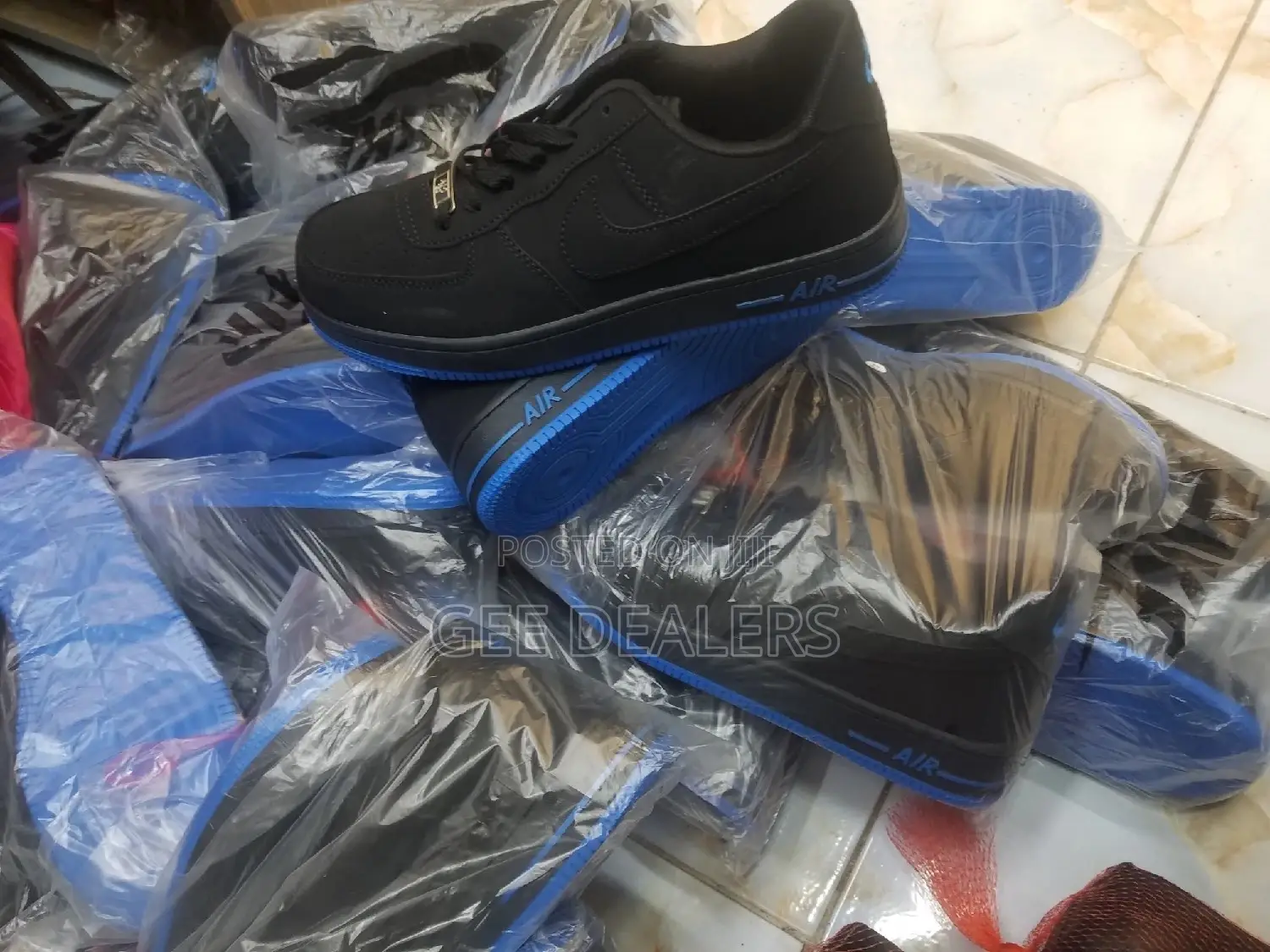 Airforce 1 Suede Black/Blue Sole