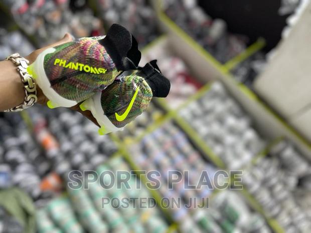 Phantom GX Flyknit Football Boots - thumbnail 2