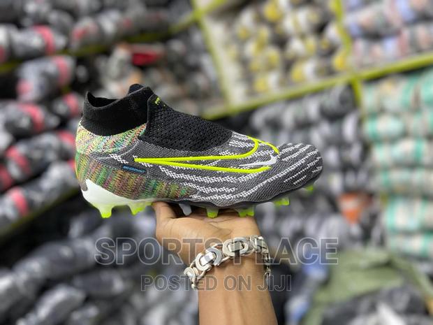 Phantom GX Flyknit Football Boots - thumbnail 3