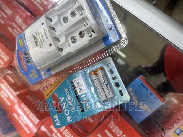 Rechargeable Battery Plus Charger - thumbnail 3