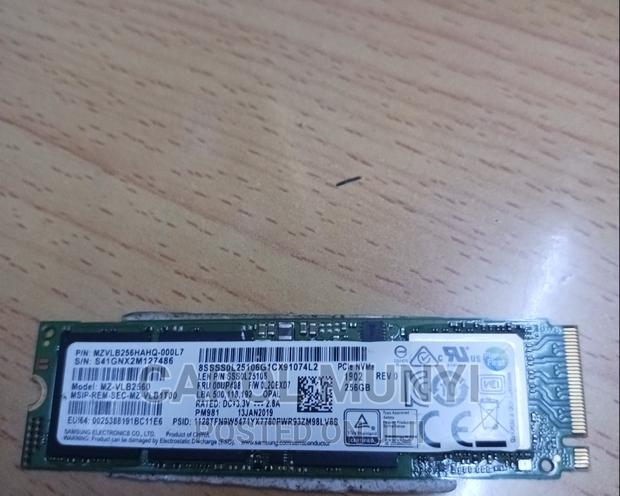 512 Gb SSD Samsung - main view