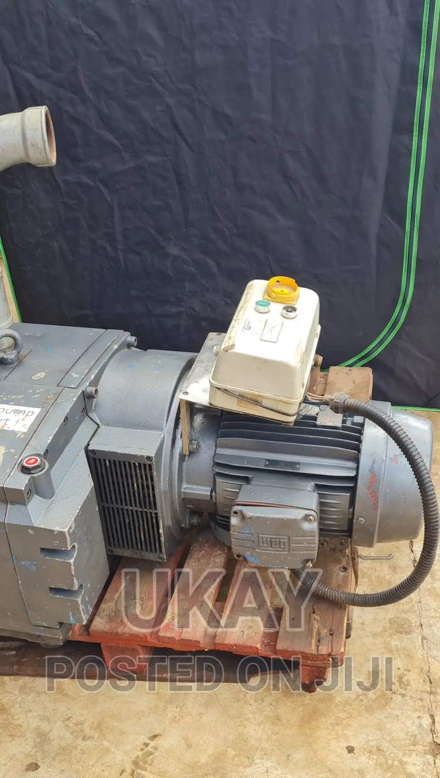 Becker U 4.400 Sa/K( Vaccum Pump)