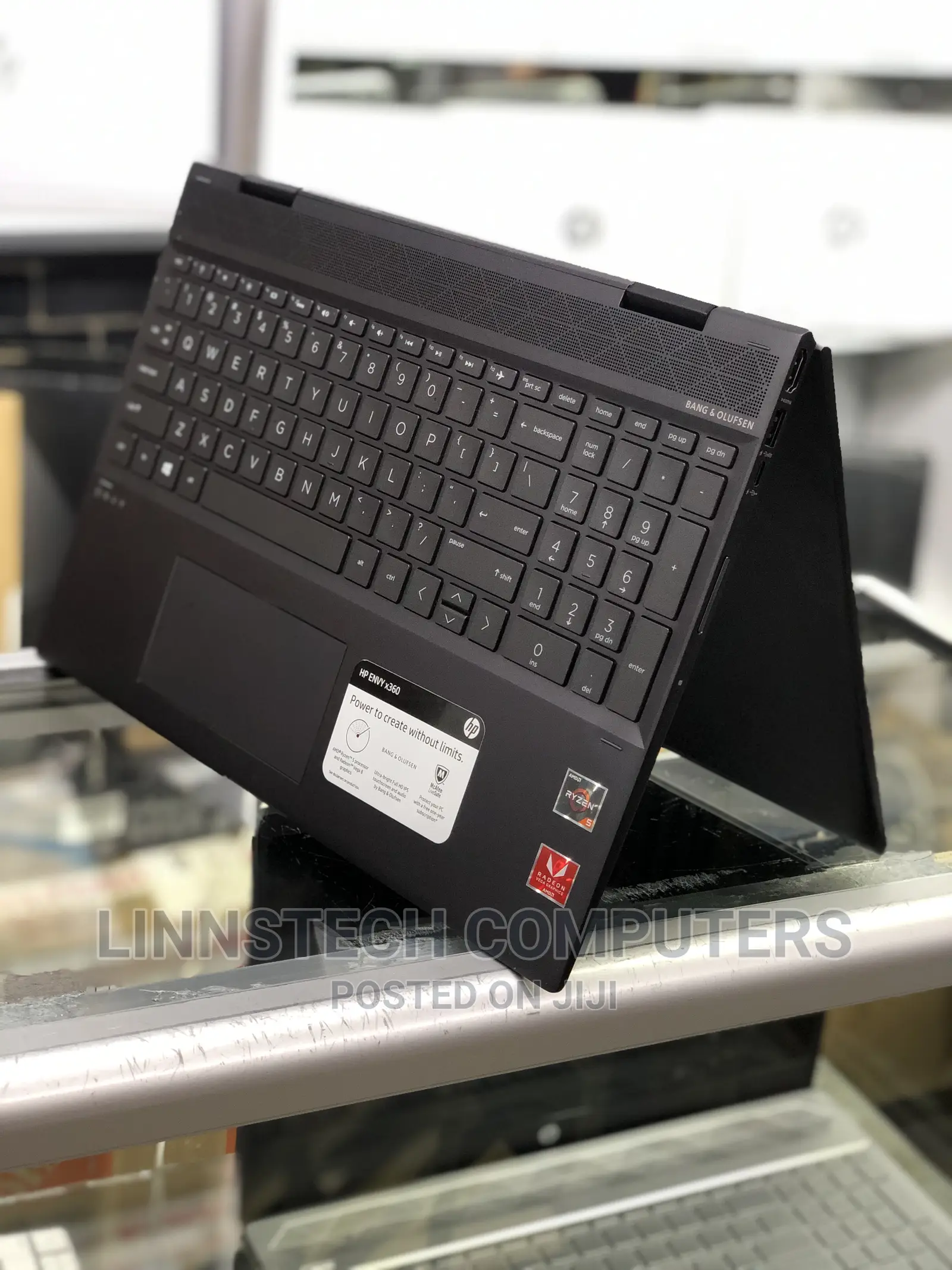 Laptop HP Envy X360 8GB AMD Ryzen 5 SSD 256GB