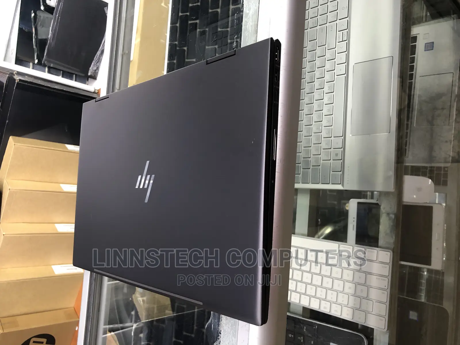 Laptop HP Envy X360 8GB AMD Ryzen 5 SSD 256GB