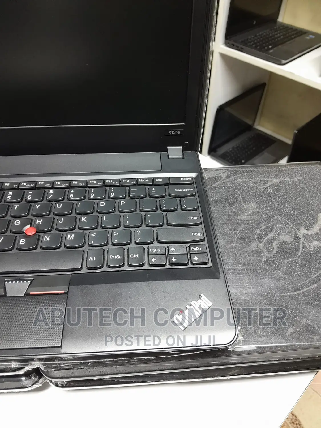 New Laptop Lenovo ThinkPad X131e 4GB Intel Core 2 Duo SSD 500GB