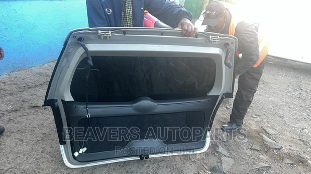 Subaru Legacy BP5 Boot Tailgate - thumbnail 3