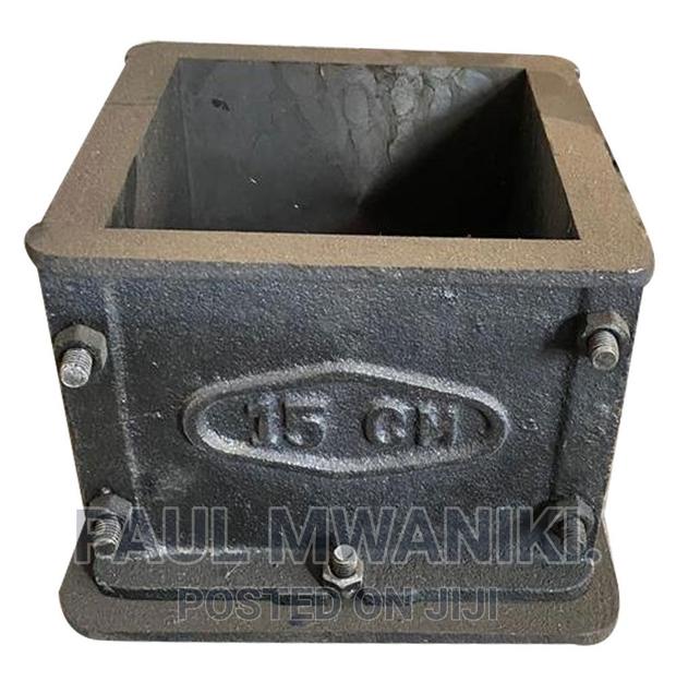 Cast Iron Cube Mould, Size: 15 X 15 Cm(150mm Cubic) - main view