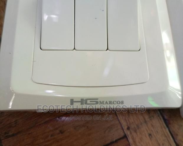 3 Gang 2 Way Switch