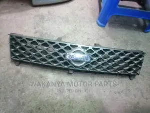 Nissan X-Trail NT30 Grille, Ex Japan Original Motor Parts