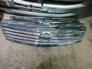 Nissan Sylphy Bluebird G11/N17 Grille, 2006 - 2012, Ex Japan