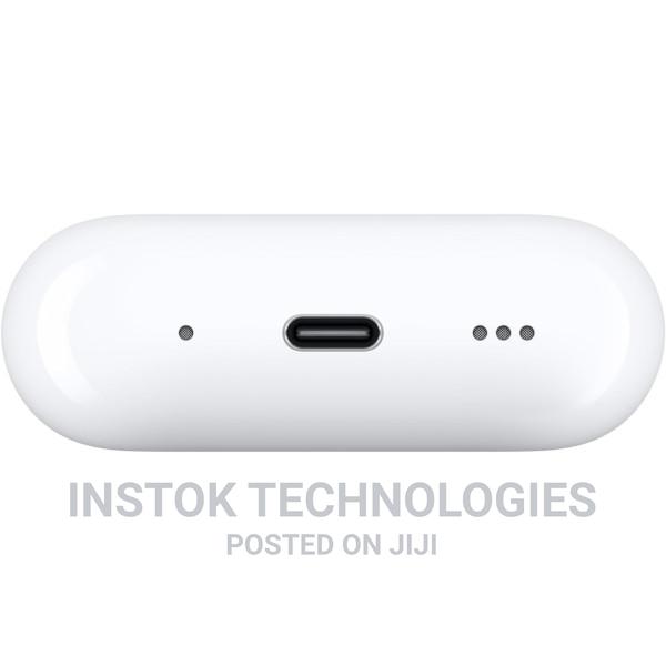 Apple Airpods Pro 2nd Gen With Usb-C - thumbnail 3
