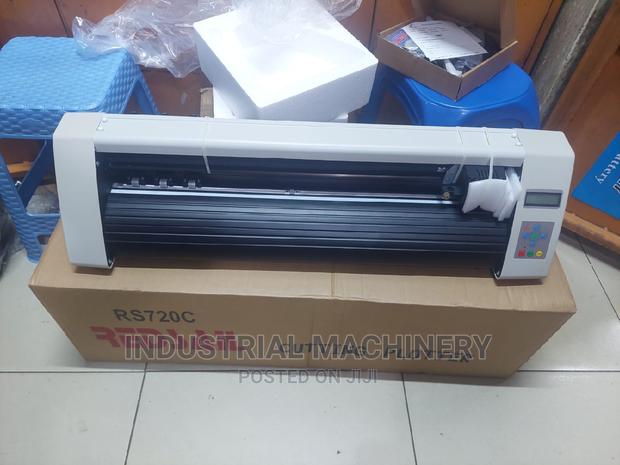 Cutting Plotter Machine - main view