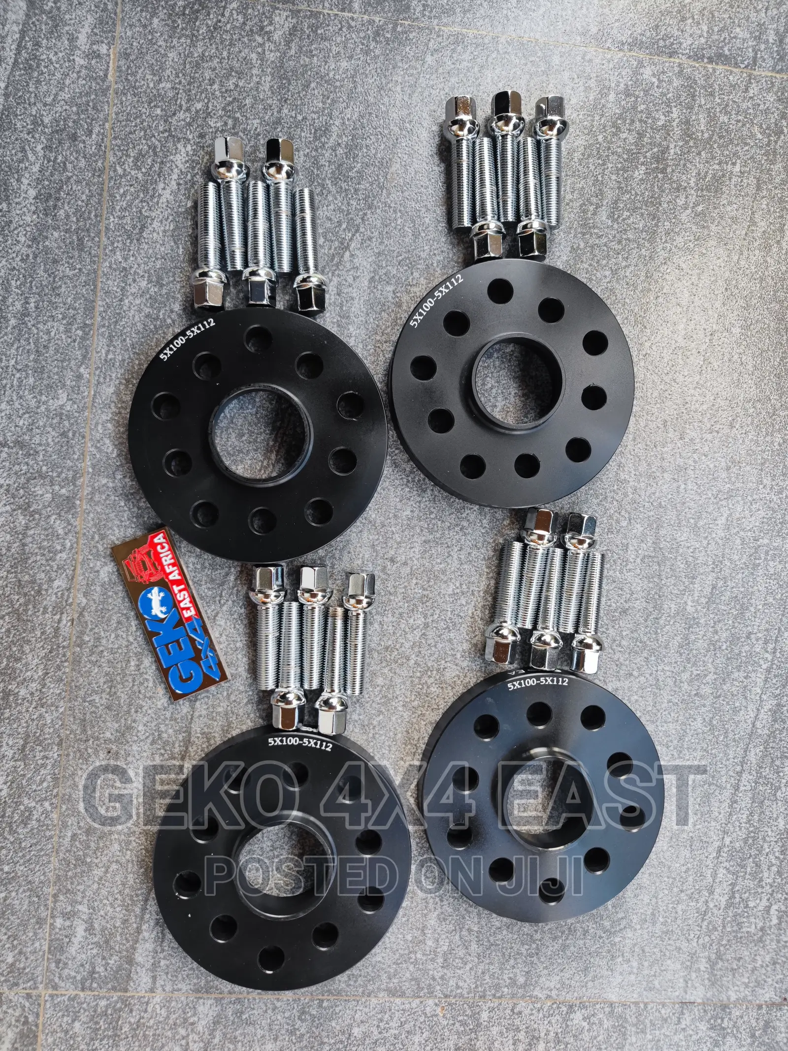 Volkswagen Golf, Passat, New Beetle 5x100 5x112 57.1-20mm